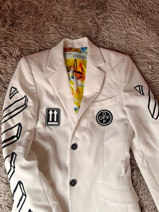Off white Сако дамско