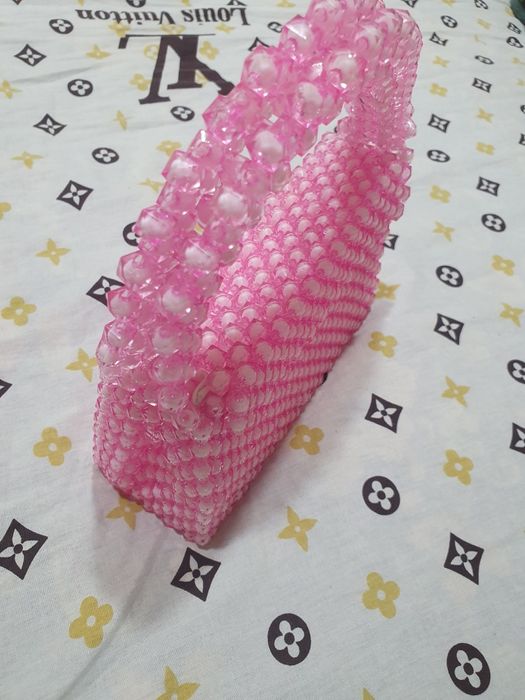 Qizlar sumkachasi sotiladi. 11 yosh qizimning ilk ishi.