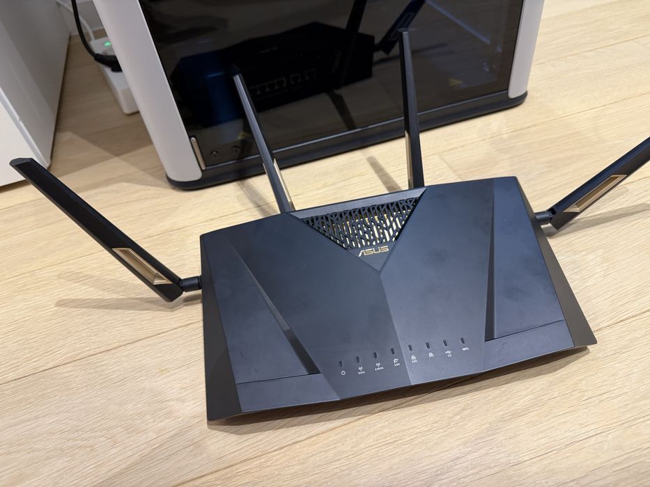 Router Gaming Wireless ASUS RT-AX88U Pro, AX6000