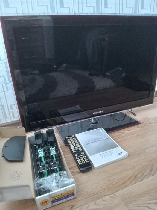 Телевизор Samsunq UE 32C5000