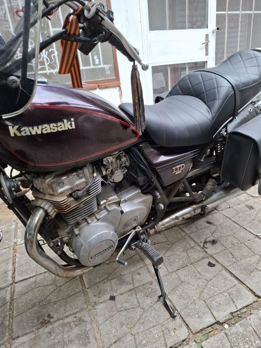 Кавазаки 1983  година