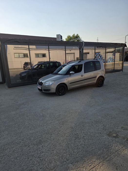 SKODA Roomster 2010 — imagine 2