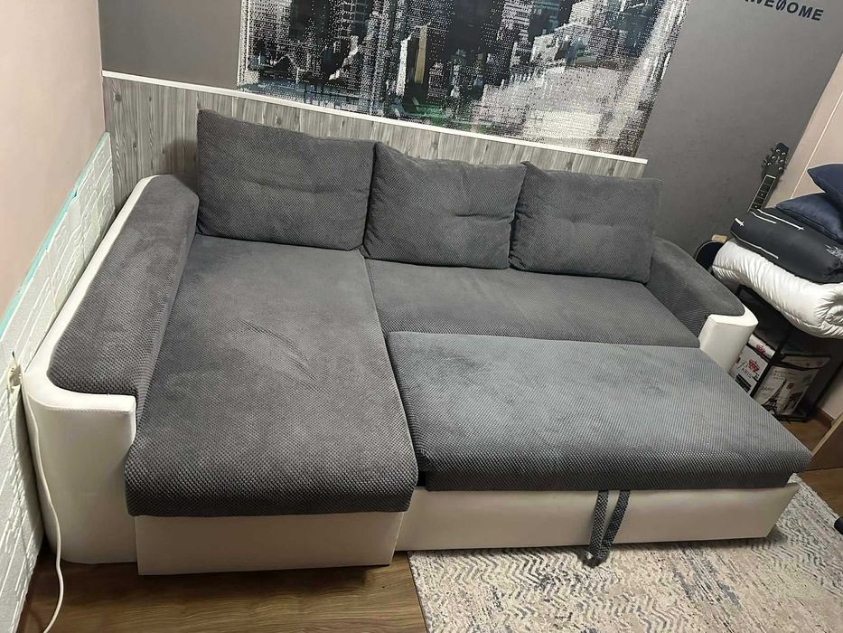 Разтегателен Диван