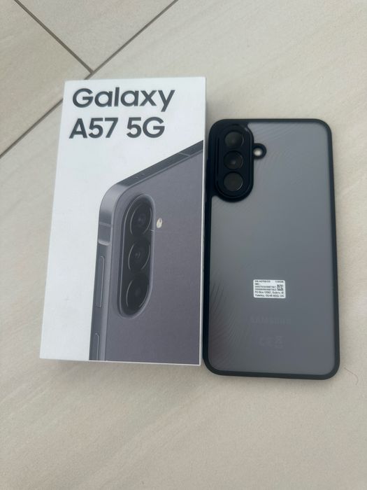 Vand telefon Samsung A57 5G nou