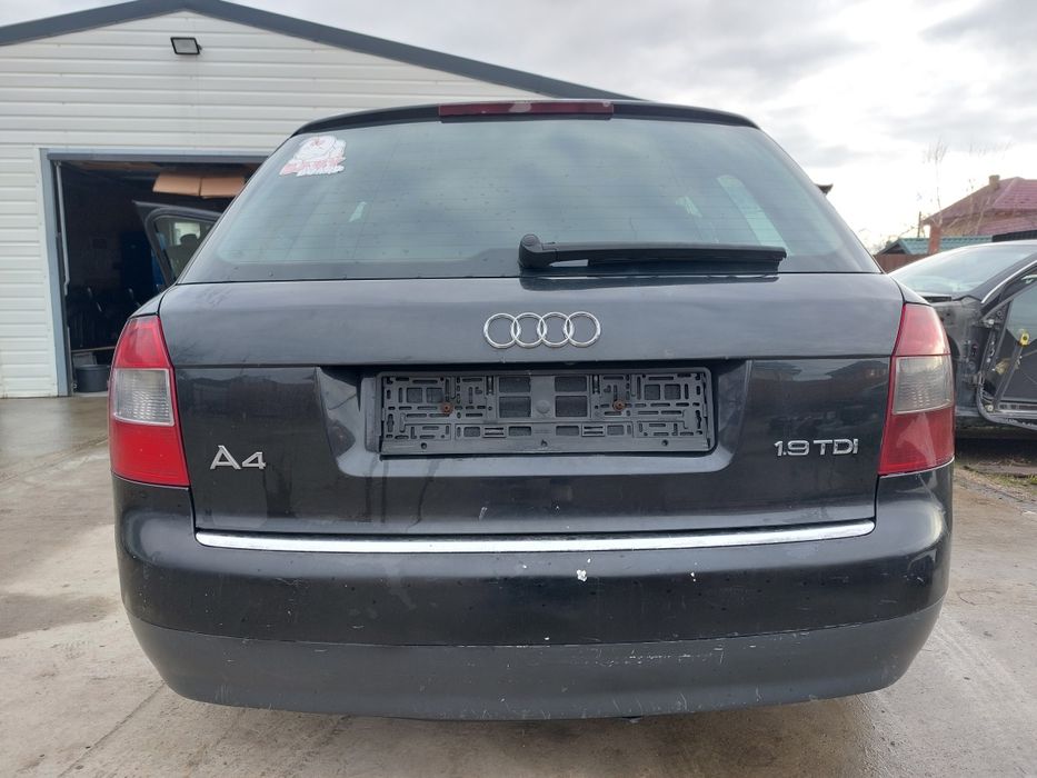 Capota fata - Orice Piese Audi A4 B6 1.9 TDI AVF 131 CP BREAK
