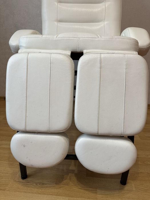 Педикюрное кресло