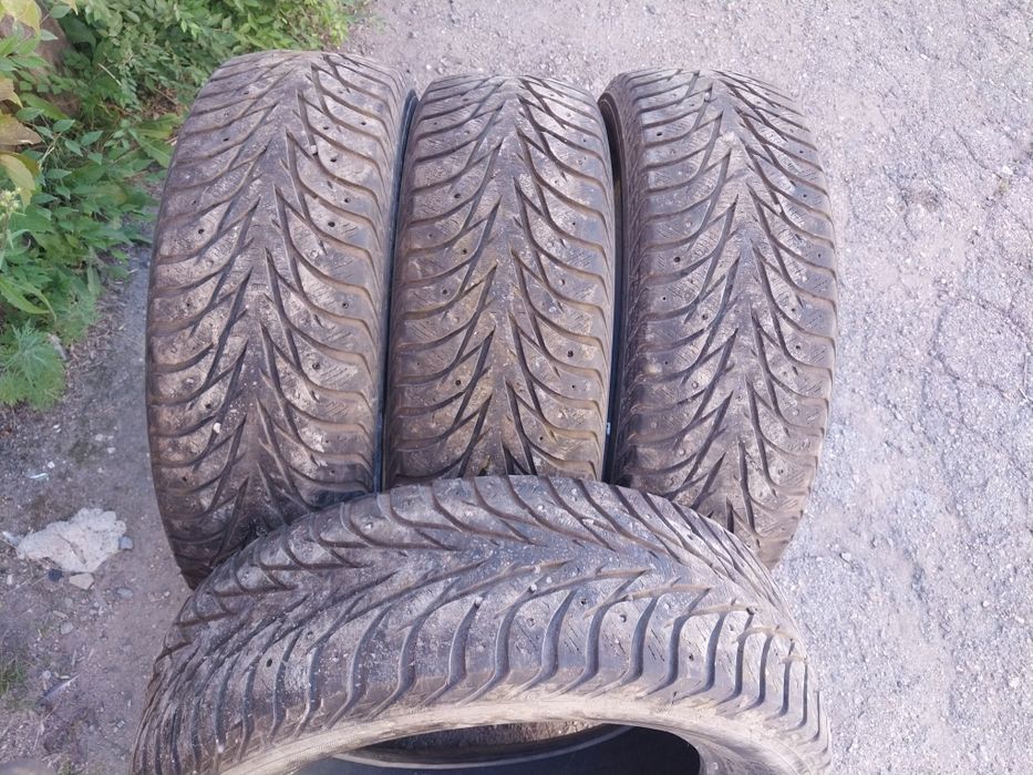 4 шины Yokohama 235 60 R18