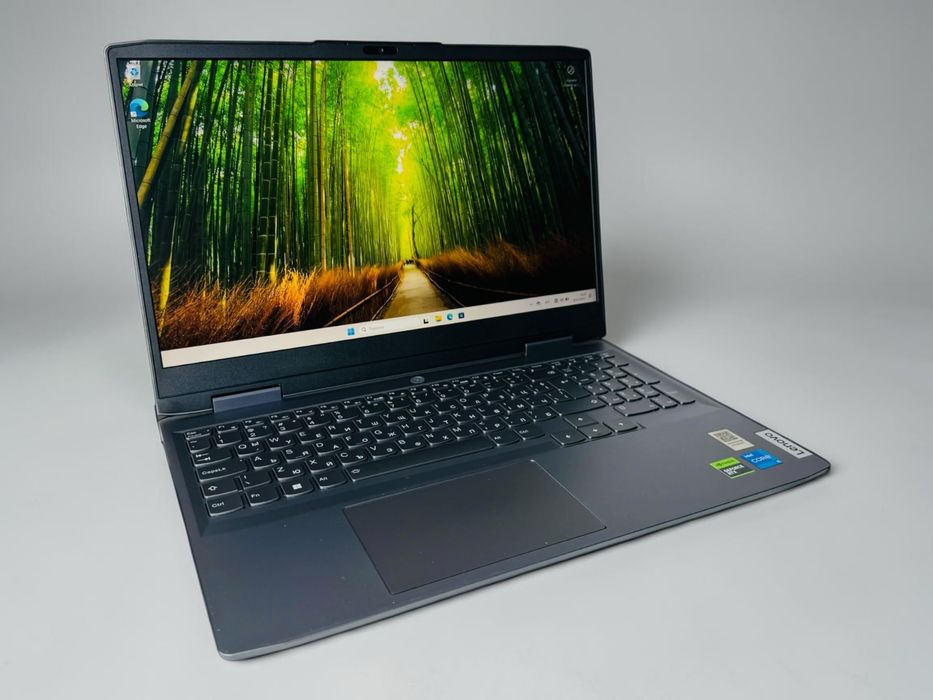 Лаптоп Lenovo LOQ 15" Full HD 144Hz i5-12450 16RAM 512SSD RTX 2050 Перфектен! Гаранция!