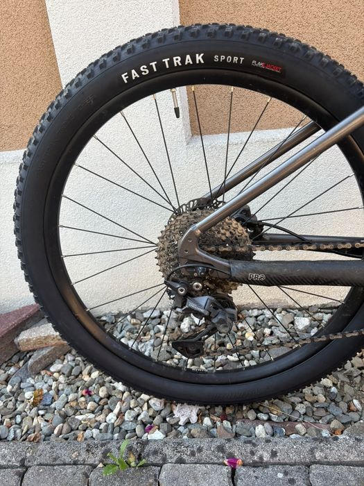 Bicicleta Giant STP 26