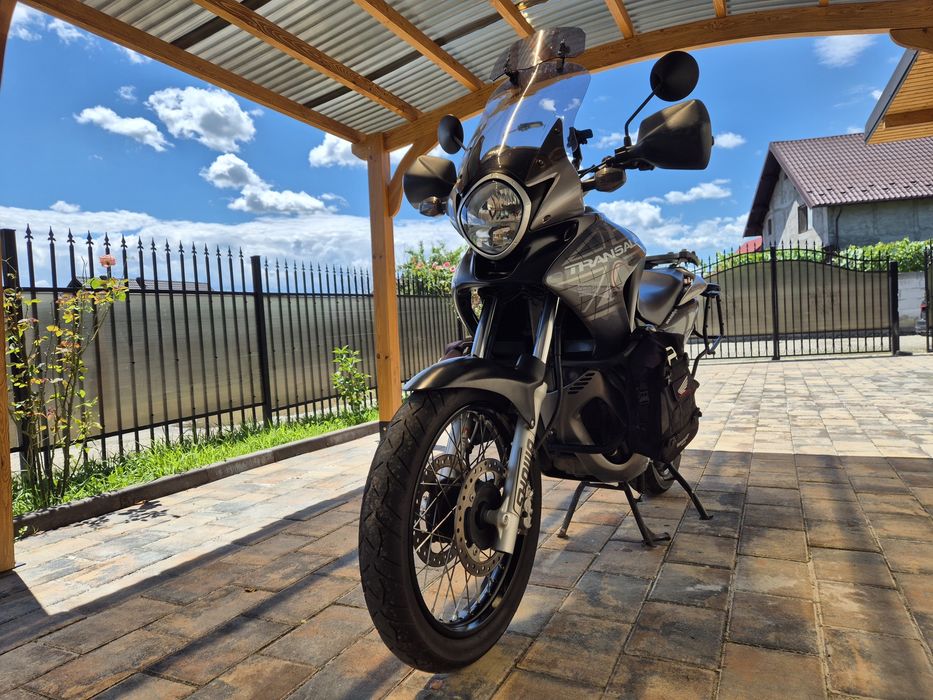 Honda Transalp XL 700 V
