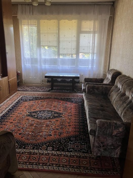 Дава се под наем Двустаен апартамент в Плевен, Сторгозия - 68 кв.м за 306 € - Снимка #3