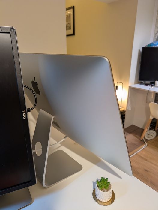 iMac 27 2017 i5 32gb RAM Radeon Pro 570