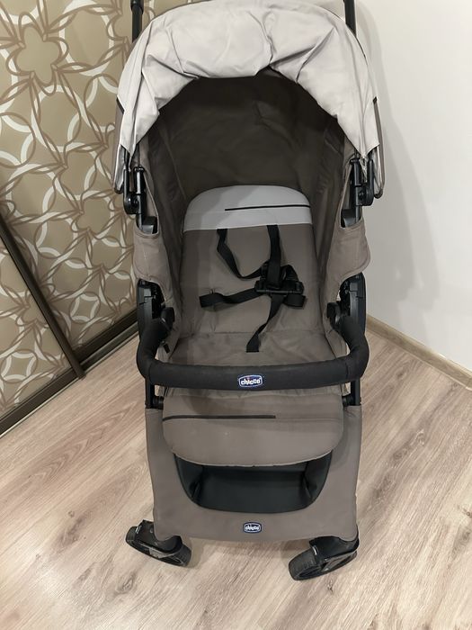 Каляска Chicco для девочке и мальчиков