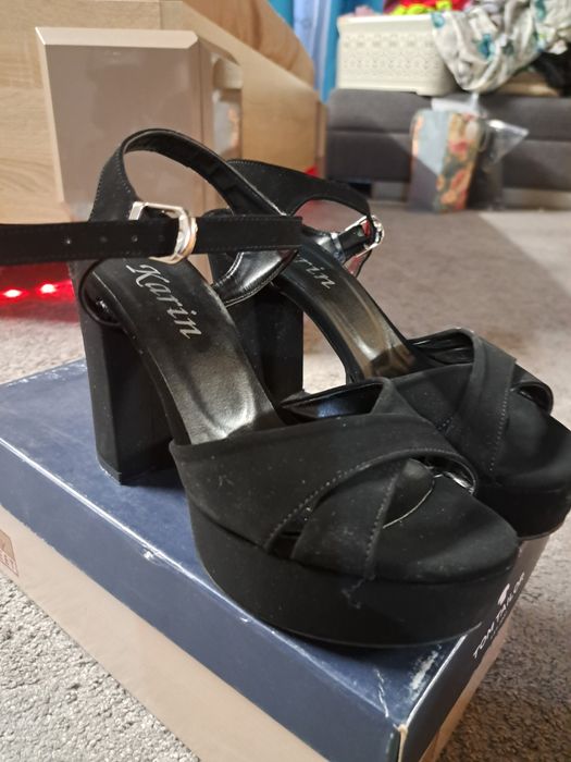 Sandale elegante cu platformă de 10 cm