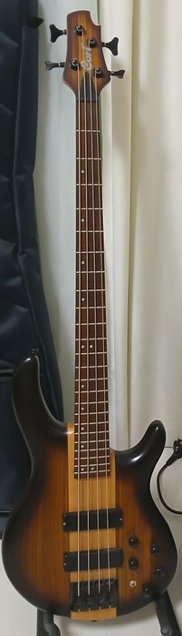 Бас гитара CORT идеал