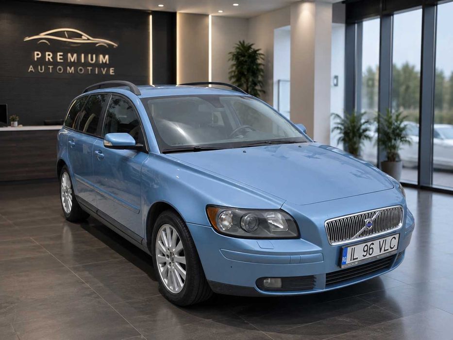 VOLVO V50