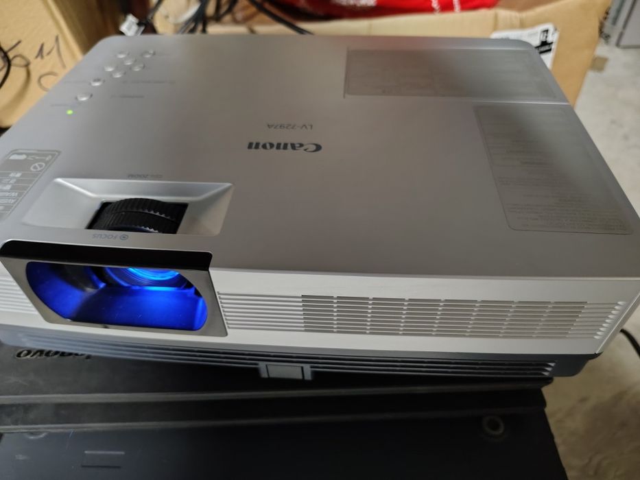 Проектор Canon LV 7297A