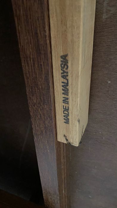 Продам стол Малайзия