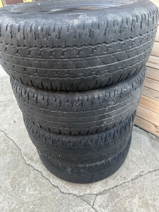 Продам шины летние 265/65 R17