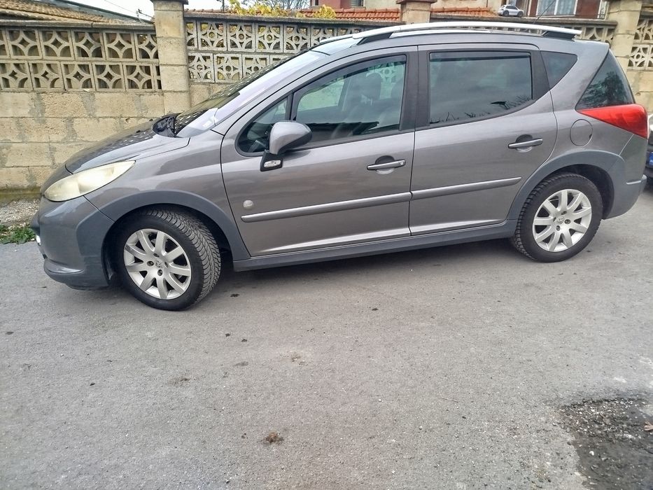 Peugeot 207 1.6i SW OUTDOOR PANORAMA