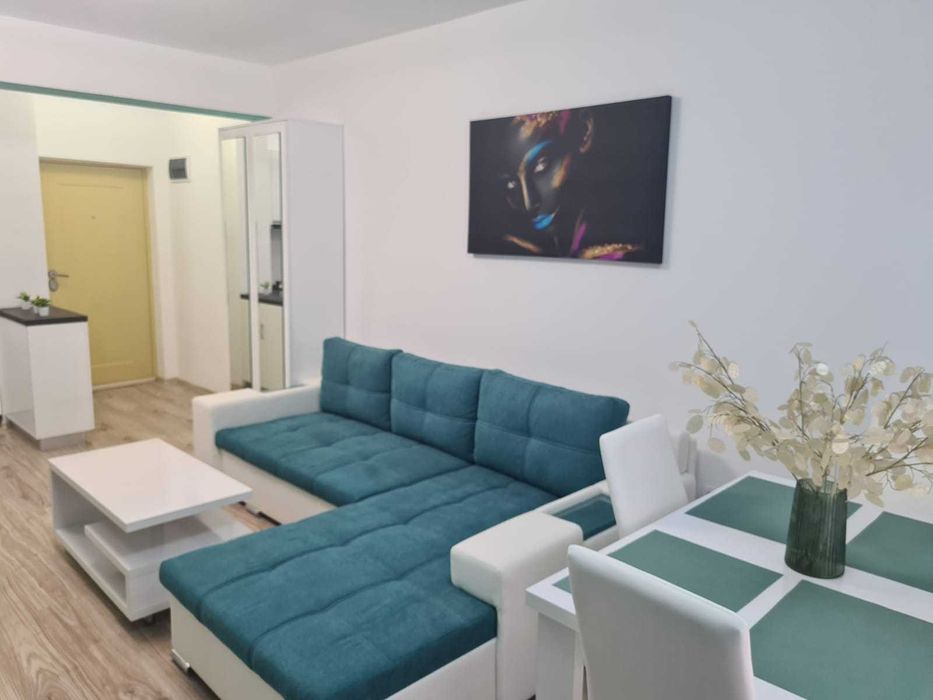 Ap. 2 camere zona Butoaie  250 lei