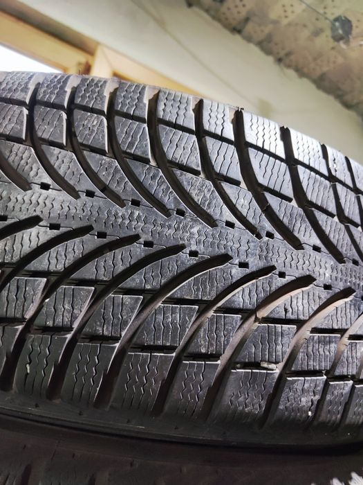 4 бр зимни 235/65/17 Michelin