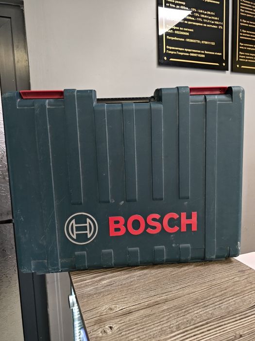 Перфоратор Bosch GBH 180-LI с куфар батерия и зарядно