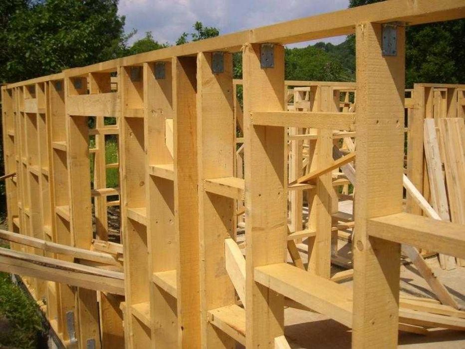 Reparatii acoperis - montaj acoperis - hidroizolatii acoperis