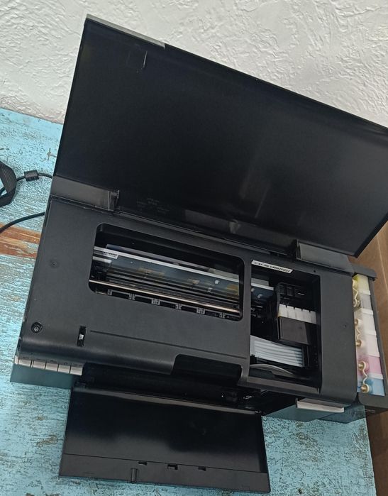 Epson L805 Принтер