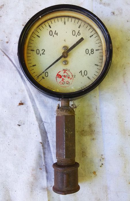 Манометр ДМ-1001