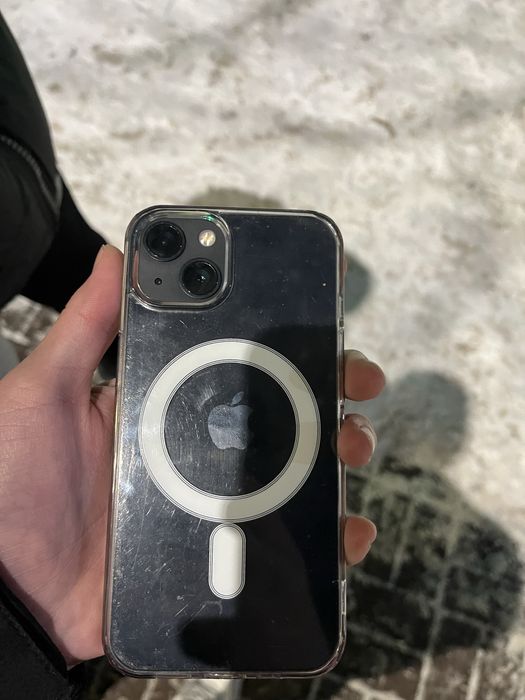 Продам айфон 13 128гб