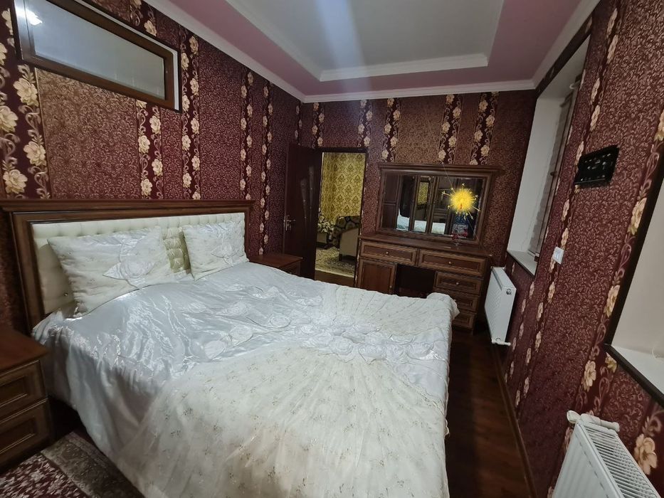 Центрда 3хонали квартира.