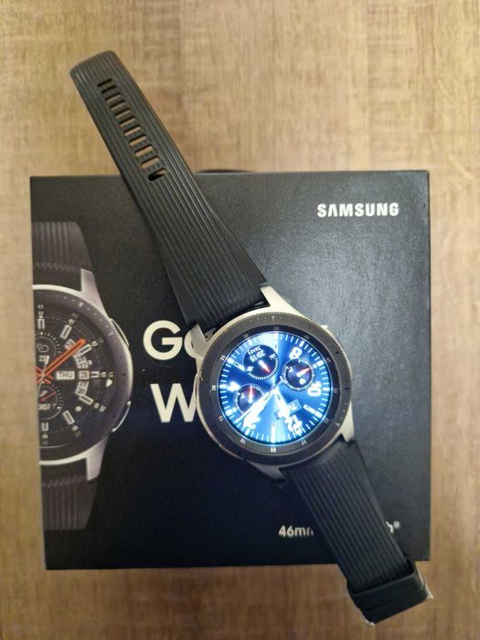 Смартчасовник Samsung Galaxy Watch SM-R800 гр. Пловдив Каменица 2 • OLX.bg