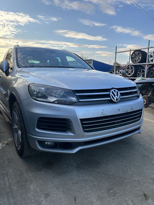 Ușă stânga față Volkswagen Touareg 7P 2012