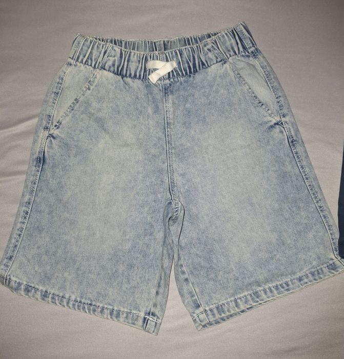Тениска Benetton, бермуди H&M 140см
