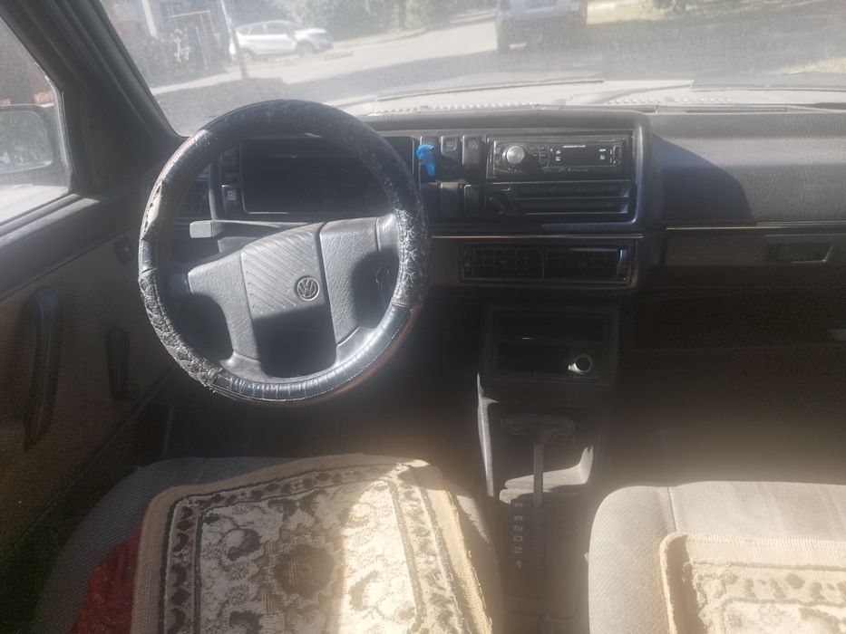 Продам авто гольф 2 не на ходу