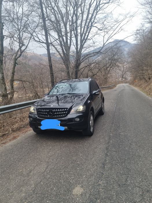 Mercedes Benz-2005 4x4