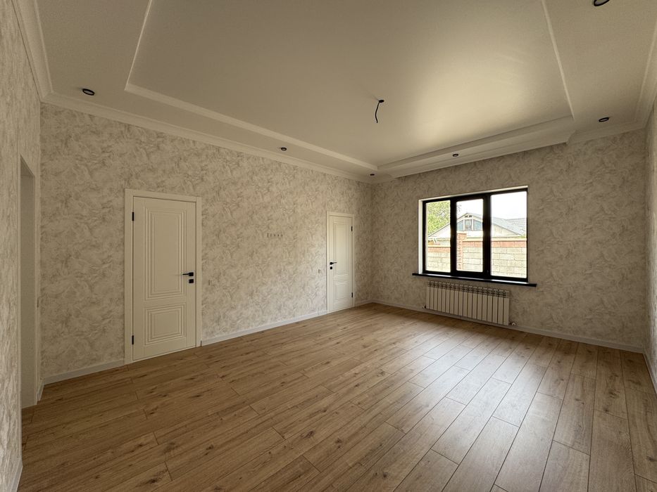 Большой дом в Туздыбастау