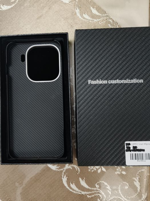 Husa aramida originala oppo find x9 pro ca noua