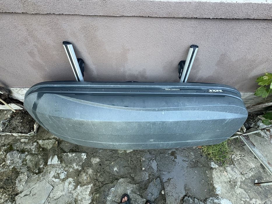 Автобокс Hakr модел Magic 400L цвят карбон + напречни греди Green Valley
