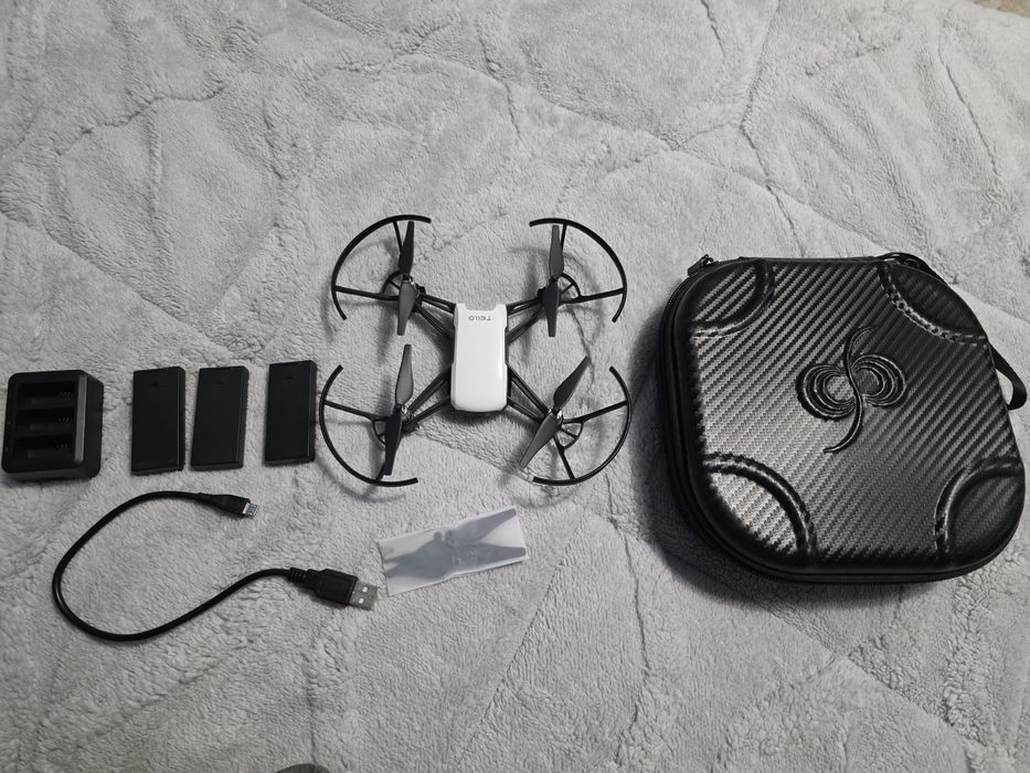 Дрон с Камера DJI Tello Boost Combo