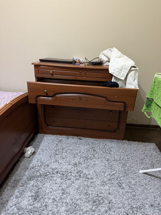 Спальный гарнитур