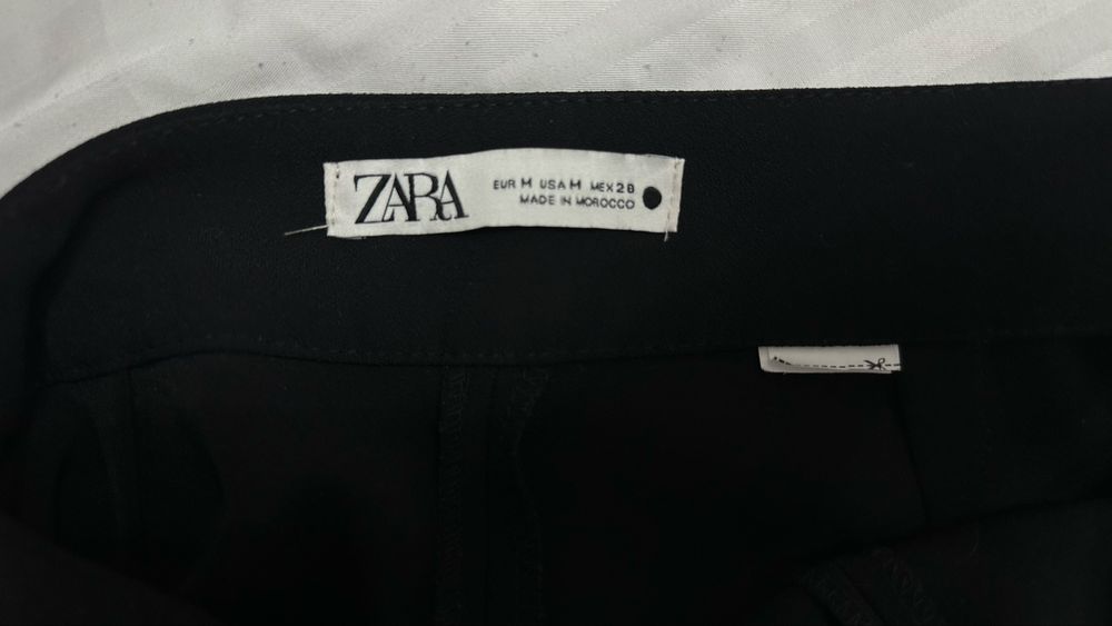 Новые классически брюки Zara