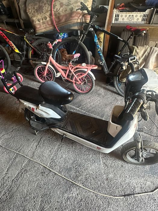Продам электро скутер SK8