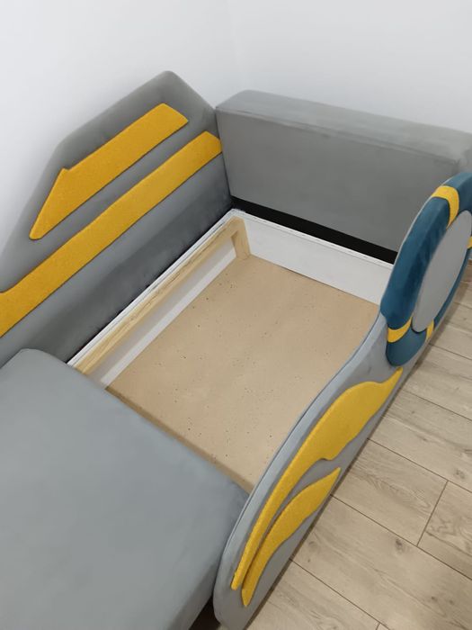 Продам кровать  односпальную