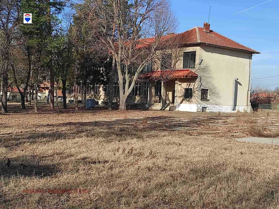 Инвестиционен имот с. Малко Враново