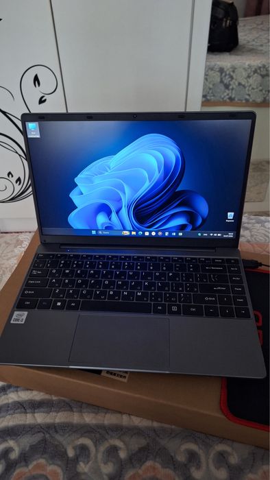 Ноутбук Acer новыи