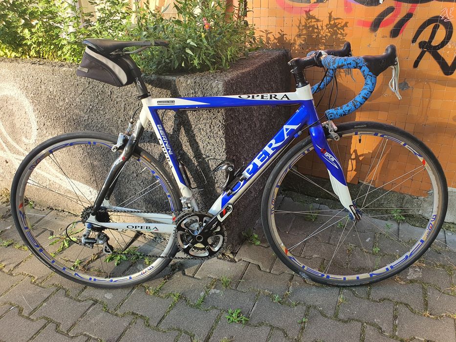 Cursiera Opera Exlusive Design by Pinarello