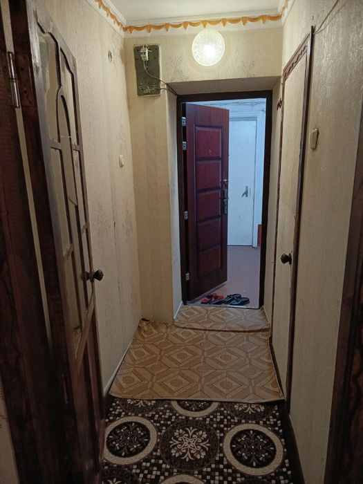 Срочно сдается 2х комнатная квартира, Азиз базар,11 поликлиника