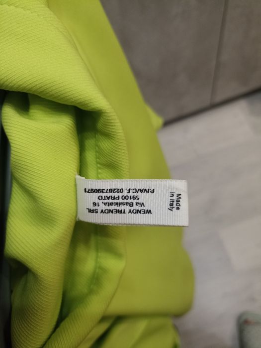 Продается итальянский плащ женский